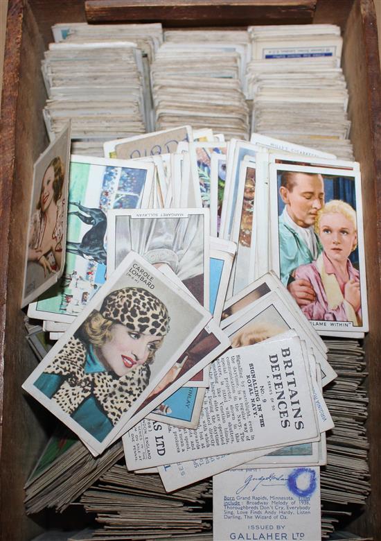 Quantity of cigarette cards(-)